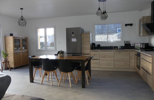 Quettehou Casa | New house for 8 people 500 m from the sea and the GR 223