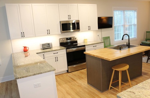 Milton Otro | New House. Historic Milton DE. Dogfish Head Brewery and Beaches.