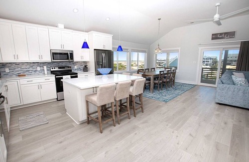 Carova Beach Casa | New house on 4X4 beaches