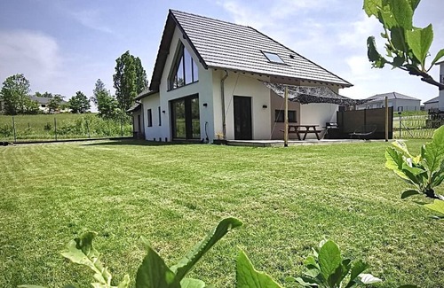 Kerprich-aux-Bois Casa | Vrbo Property