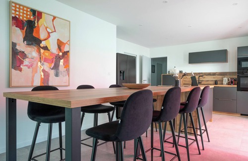 Les Mathes Casa | New House with Air Conditioning, Heated Pool - Residential Area