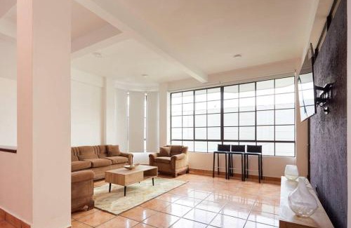 Antiguo Cuscatlan Casa | New in the heart of the city 5 min to US Embassy