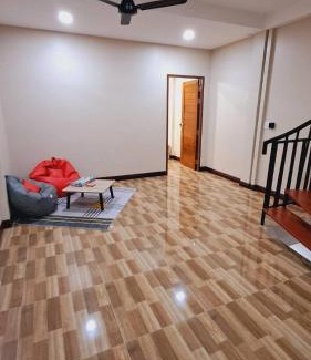 Ratchathewi Casa | NEW! KG home 3 Bedrooms/Free Wi-Fi
