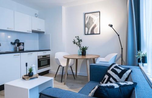 Strijp Apartamento | New Kitchen, Vibrant Home Close To Supermarket