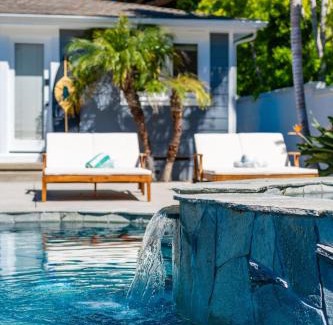 Lower Hermosa Casa | New La Jolla Surf Villa Pool and Spa