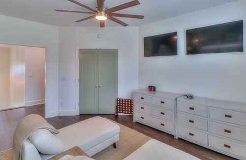 Winchester Casa | NEW!!! Lake Life Retreat with all the top amenities