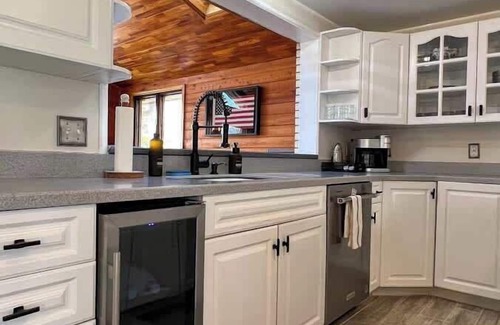Lexington Casa | New! Lake Murray - Big Water with Mountain Views