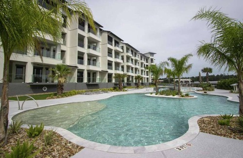 Montgomery Condominio | New Lakeside 3bdrm/ 3 bath condo with boat slip