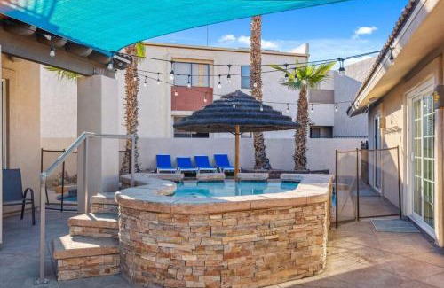 Lake Havasu City Casa | NEW Lakeside Hideaway Spa Game Room Firepit