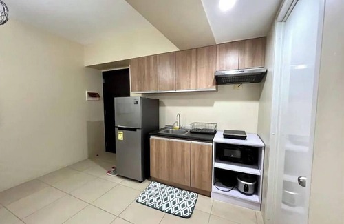 Guadalupe Condominio | NEW: Large 1-bedroom in IT Park