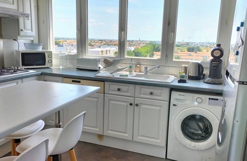 La Rochelle Apartamento | New: large, bright apartment with sea view near center and port
