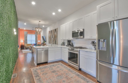 Hillsboro Village Casa | New! Large Luxury Hillsboro Village Home, 9 Beds, 4 BDR, 3.5 BA, Private rooftop