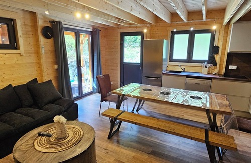 Venosc Chalet De Esquí | LES 2 ALPES VENOSC VILLAGE Chalet PESCALUNE 8 pers ski wifi