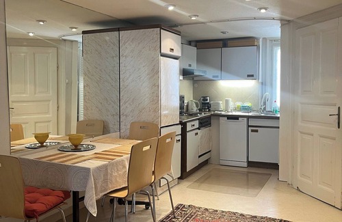 Belvaros - Lipotvaros Apartamento | ¡Nuevo! Apartamento Libra Grande de estilo veneciano