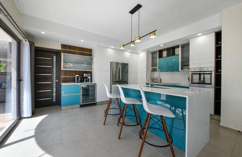 Esmeralda Casa | New Listing: 3-BDR/3.5BATH house with WiFi, AC, private pool and beach supplies