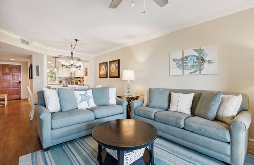 Fernandina Beach Condominio | NEW LISTING! 3rd Floor Oceanfront Sea Dunes Villa