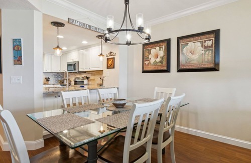 Fernandina Beach Condominio | NEW LISTING! 3rd Floor Oceanfront Sea Dunes Villa
