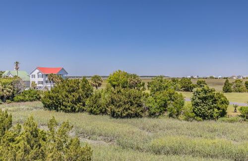 Oceanmarsh Subdivision Casa | New Listing! 4BR on Harbor Island