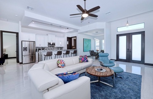 Burnt Store Villa | New listing - Amazing new 3beds/3baths Gulf access villa w. heated pool and outdoor kitchen!