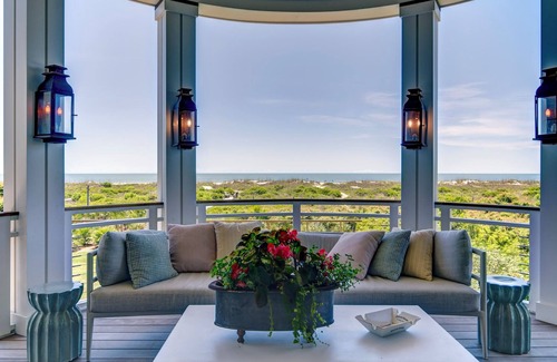 Isle of Palms Casa | New Listing! Ask about discounts! 3900 Palm Blvd. Oceanfront 5 bd, pool/hot tub, elevator