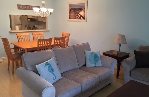Brewster Condominio | Nuevo listado en Ocean Edge - Pases para invitados disponibles