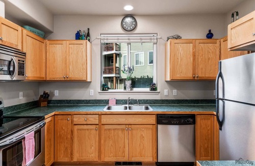 Florence Condominio | *New Listing* Beautiful Condo in Historic Old Town Florence.Walk to The Marina, Restaurants, pets ok