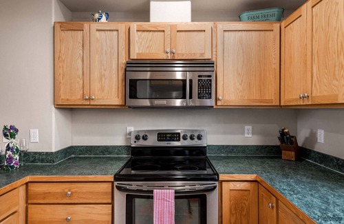 Florence Condominio | *New Listing* Beautiful Condo in Historic Old Town Florence.Walk to The Marina, Restaurants, pets ok