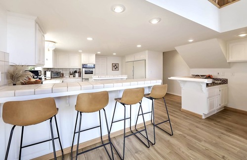 Stallion Springs Casa | New Listing! Beautiful Getaway in the Tehachapi with Hot Tub!