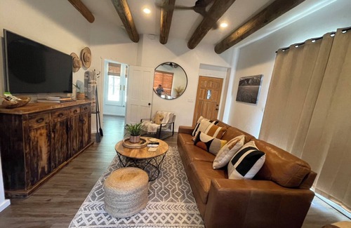 Borrego Springs Casa | NEW LISTING! Cozy private Casita. Couples getaway!