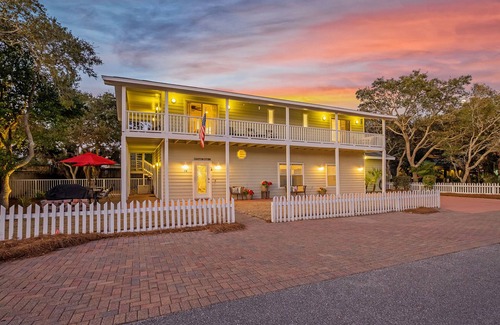 Frangista Beach Casa | ★ New Listing Discount! + Steps 2 Private Beach + Private Pool + Golf Cart Incl★