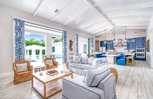 Saint Armands Key Casa | New Listing! Dream Island | Pet Friendly Home w/ Private Heated Pool and Spa
