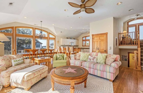 Kitty Hawk Casa | New Listing! Game room, Private pool & Hot Tub