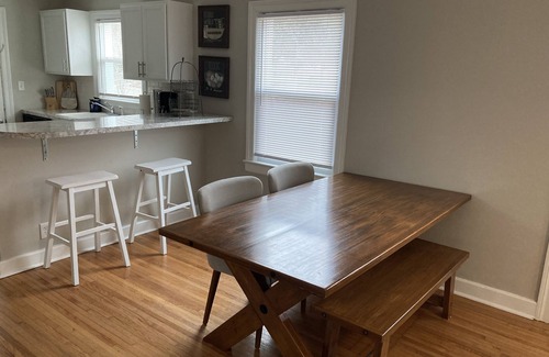 Wilmington Casa | New Listing! Greenfield Lake Getaway