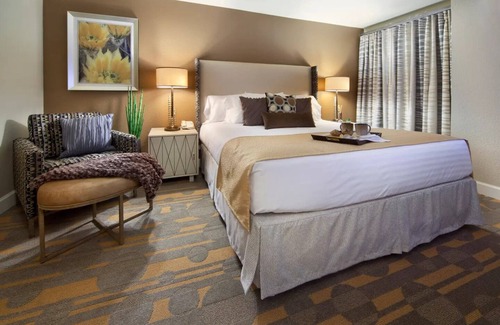 Las Vegas Complejo | NEW LISTING! Holiday Inn Club Vacations *5 STARS* POOL HOT TUB Wi-Fi