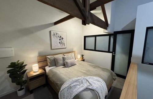 Devonport Apartamento | New Listing Loft Apt & A C in Heart of Devonport