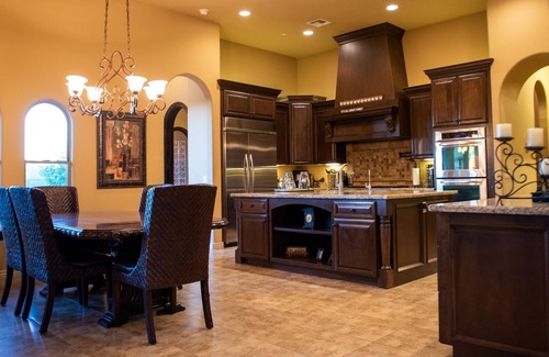 Mirabel Village Casa | NEW LISTING! Luxury Oasis: Spacious Getaway by RedAwning