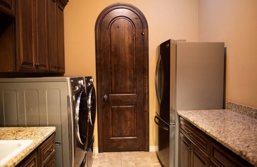 Mirabel Village Casa | NEW LISTING! Luxury Oasis: Spacious Getaway by RedAwning