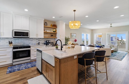 Port St. Joe Casa | New Listing! Luxury Beachside Townhouse GR8 Views!