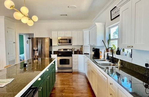 Ocean Springs Casa | New Listing! GULF SERENITY - Beachfront Home with a Lift. Fabulous Views!