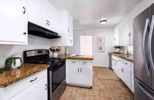 West Mesa Casa | *NEW LISTING* Ocean front beach house close beach access