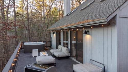 Basye Casa | New Listing, Pet Friendly, Hot Tub, Grill, Fire Pit, Bryce Resort