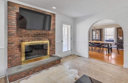 Putnam Valley Casa | NEW LISTING! Putnam Valley Estate 4BR - Hot Tub Fireplace by RedAwning