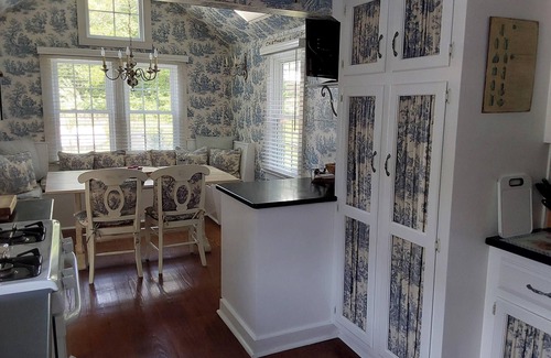 Brewster Casa | NEW LISTING! Spacious Brewster Beach Retreat – Walk to Multiple Beaches!