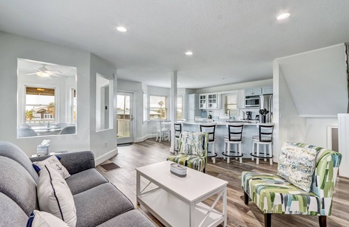 Fernandina Beach Casa | New Listing! Stunning Oceanfront 4-bedroom 3 bath house nestled on the quiet end of the island.