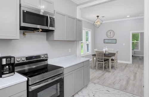 Atoka Casa | “New listing” The Blue Farm House!!!