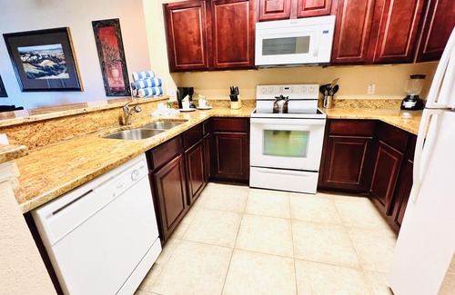 Davenport Apartamento | New Listing! Tuscana Resort, 11mi to Disney & 18mi to Universal - FS381873