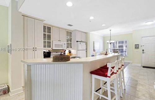 North Forest Beach Condominio | New Listing 2BR/2BA/Walk-In Shower/Sofa Bed/Sleeps 7/WiFi/Porch/Pool/Hot Tub