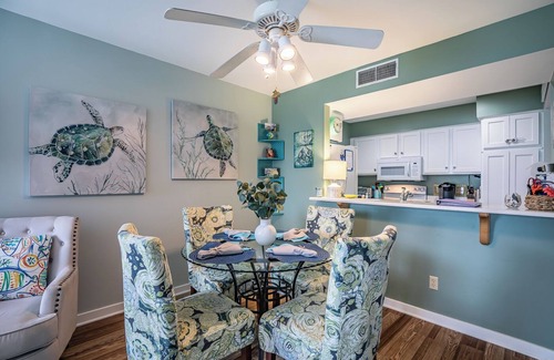 Oceanmarsh Subdivision Condominio | New Listing! - Pool and Ocean View - Harbor Island Beachhouse