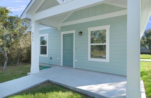 Rockport Casa | NEW! LONE STAR FISH... 2 Bedroom, 2 Bathroom gem!