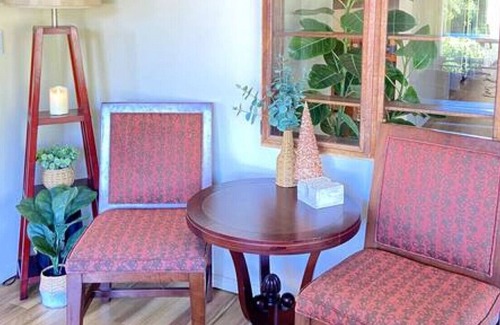 Hilo Casa | ** NEW! Lovely, Entire 3/2 Hilo Home, with Ocean View **